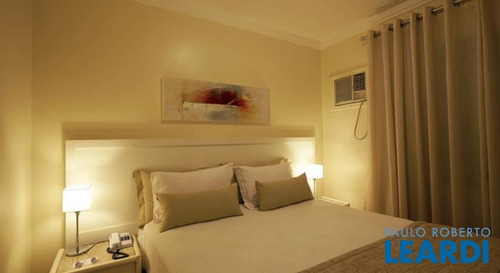 Imagem 1 de 13 de Flat - Itaim Bibi - Sp - 425317