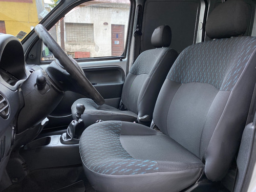 Imagen 8 de 12 de Renault Kangoo 1.6 Furgon Ph3 `16