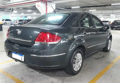 Imagem 6 de 10 de Fiat Linea 2013 1.8 16v Essence Flex 4p