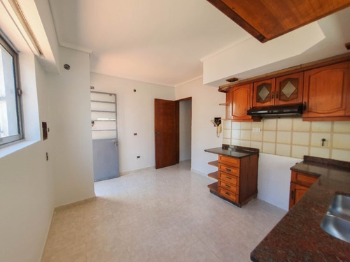 Imagen 10 de 14 de Chalet En Venta En Castelar Sur
