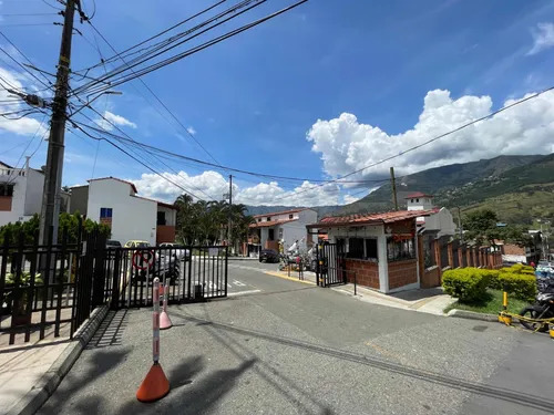 Casa Copacabana Posada De Los Vientos, Piscina,parqueadero