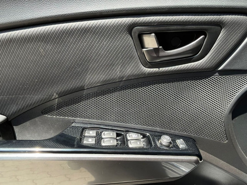 SsangYong Tivoli 1.6 4x2 MT Full