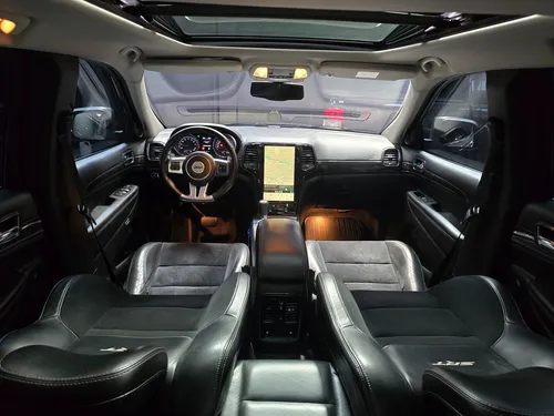 Jeep Grand Cherokee 6.4 Srt8