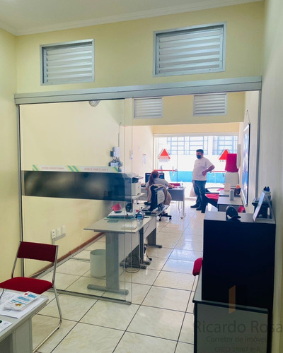 Imagem 4 de 7 de Vendo Sala Comercial No Calçadão Central - Pt00008 - 70752181