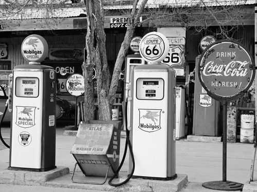 Lamina Con Surtidores De Gasolina Y Coca Cola - Route 66