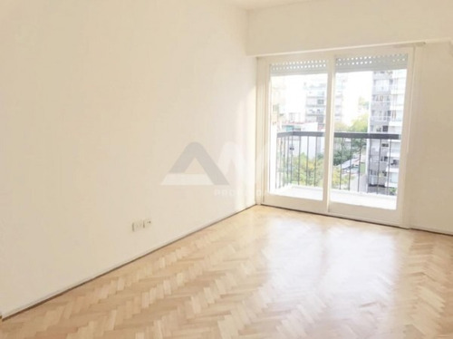 Imagen 3 de 10 de Excelente Departamento 2 Amb. En Paraguay 3600