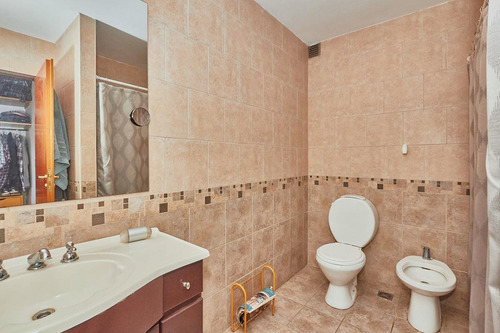 Imagen 19 de 30 de Venta. Dos Triplex. 4 Dormitorios. San Isidro