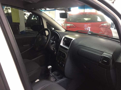 Fiat Idea 2014 1.4 Attractive Flex 5p