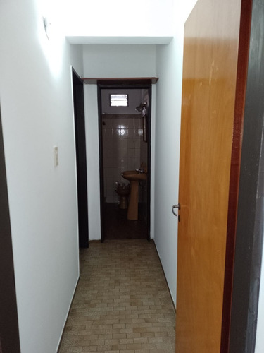 Imagen 8 de 11 de Venta De Departamento De Dos Ambientes En Adrogué