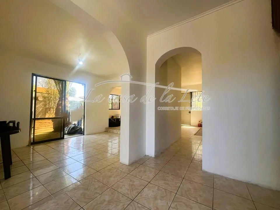 Imagen 3 de 21 de Excelente Casa 531m2 Terreno 6d + 3b, Villa Alemana
