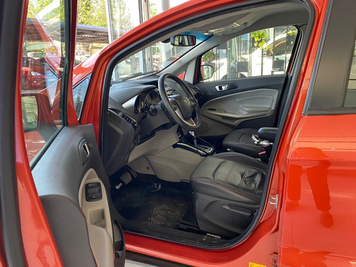 Imagen 4 de 12 de Ford Ecosport Titanium At - Nafta - 2015