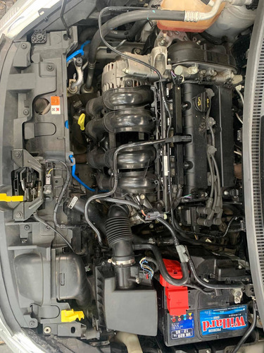 Imagen 23 de 25 de Ford Fiesta Kinetic Design 2018 1.6 Se Powershift 120cv