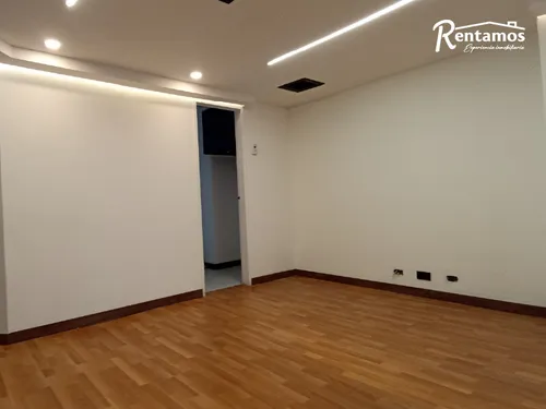 Oficina En Arriendo En El Poblado. Cod A11642