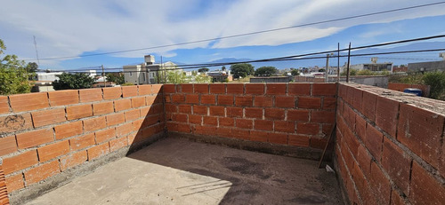 Casa 3 Dorm Venta Estacion Alvarado A Terminar