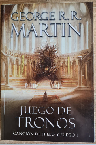 Juego De Tronos - Edición Blanda De George R. R. Martin (Usado)
