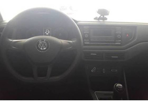 Imagem 3 de 9 de Volkswagen Polo 1.0 Mpi Total Flex Manual