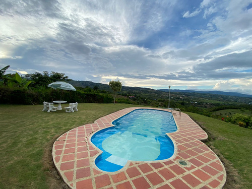 Venta Finca En El Carmen, Valle Del Cauca 863.