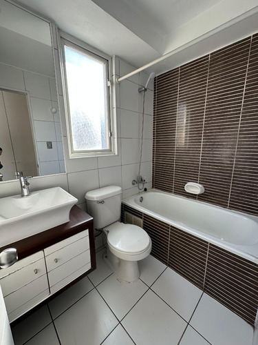 Amplio Depto. 1d/1b/1est/1bod, 50m2, Santa Isabel / Lira