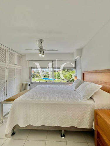 Imagen 15 de 24 de Venta Apartamento 3 Dormitorios Frente Al Mar Playa Mansa