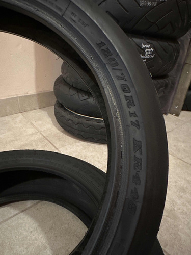 Llanta Slick Dunlop 180/60/17 Para Pista Solo Llanta Trasera (Usado)