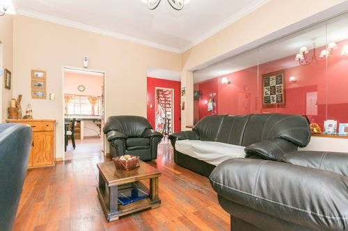 Venta Ph Tipo Casa-pa.3hab,2bañ. Quincho Y Terraza