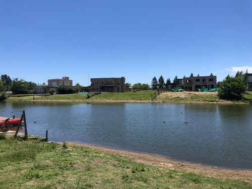 Imagen 2 de 11 de Exclusivo! Lote A La Laguna En La Isla Del Área 1 San Matias