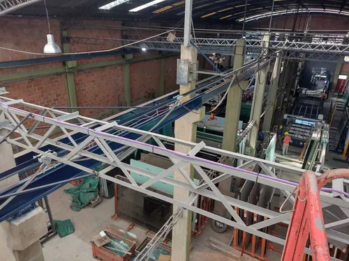 Fabrica, Montaje Y Reparación De Puentes Grúa Y Montacargas