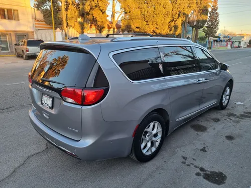 Chrysler Pacifica 3.7 3.6 At