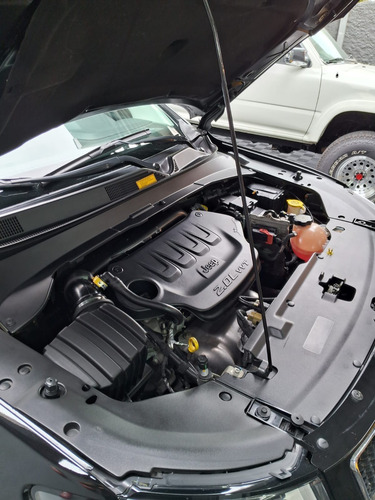 Jeep Compass 2.0 Longitude Flex Aut. 5p