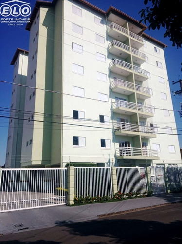 Imagem 1 de 21 de Ótimo Apartamento Bem Localizado No Centro Da Cidade De Indaiatuba/sp; Ao Lado De Avenida Movimentada, Com Vários Comércios E Serviços A Oferecer. - Ap01764 - 34798874