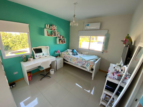Imagen 14 de 28 de Casa En Venta 4 Dormitorios En Santa Teresa Tigre