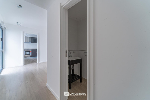 Venta - Departamento 2ambientes Al Frente Con Balcón - A Estrenar - Zona Centro