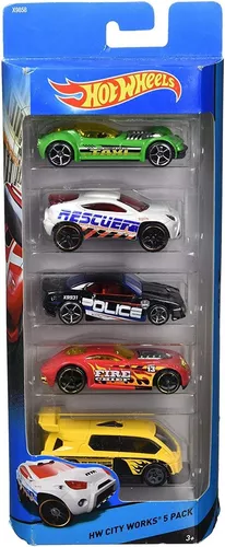 Carrinhos - Hot Wheels - Pacote com 5 Carros - Sortidos - Mattel