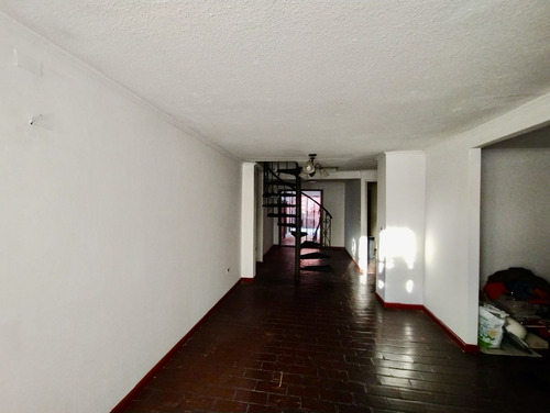 Casa En Venta Condominio Los Nogales De Peñalolén