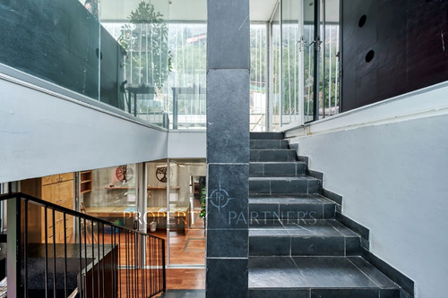 Moderna Casa En El Arrayán Arq.felipe Assadi