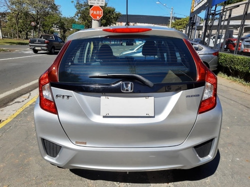 Imagem 4 de 7 de Honda New Fit Ex Automático