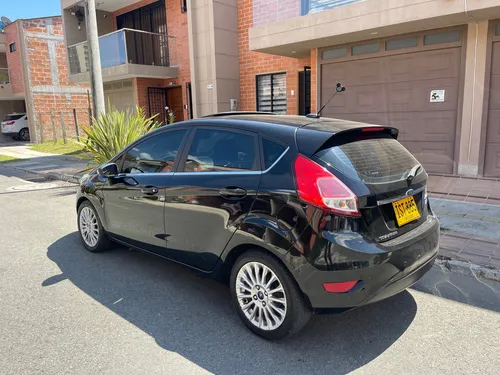 Ford Fiesta 1.6 Hatchback Titanium