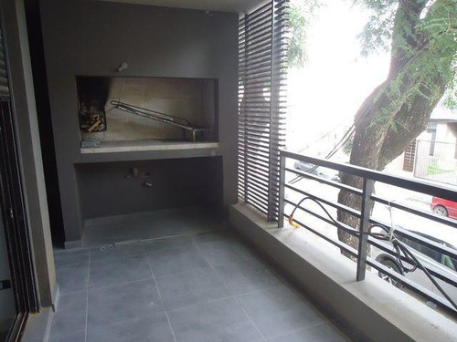Apartamento Moderno Con Parrillero Propio !!