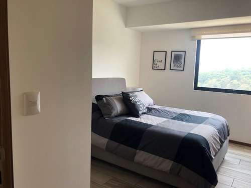 Departamento En Venta En Bosque Real 2 Recamaras