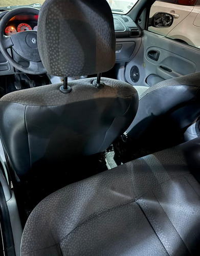 Renault Clio 1.0 16v Authentique Hi-flex 5p