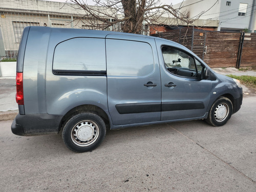 Peugeot Partner B9
