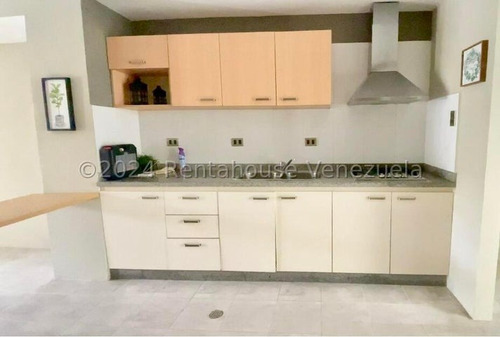 Maria Luisa Mendoza Vende Esta Espectacular Casa En Prestigioso Urbanismo Exclusivo De Cabudare, Acabados Modernos Y Armoniosos, Visítala 2 5 2 4 8 8