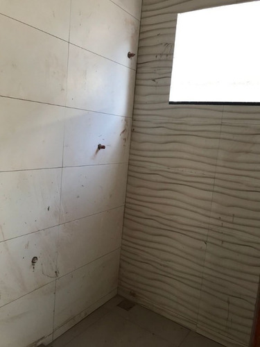 Imagem 11 de 16 de Casa Linear Toda Em Porcelanato, Independente Com Excelente Área Externa Composta De 2 Quartos, Sendo 1 Suíte, Sala, Cozinha, Banheiro, Área De Servi - 848 - 69328939