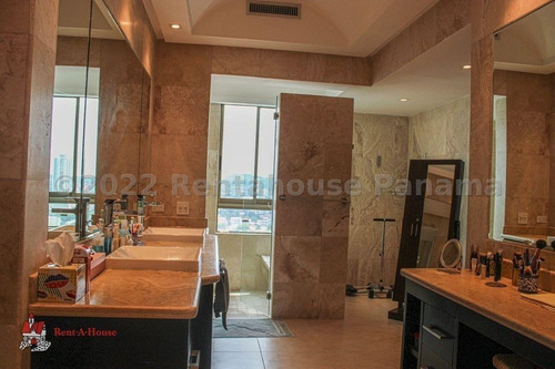 Imagen 16 de 20 de Venta De Apartamento De 556 M2 En Ph Golf Tower, Altos Del Golf 22-9301