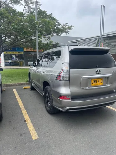 Lexus GX 4.6 460 Premium