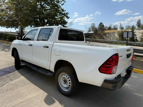 Toyota Hilux 2.7 Cabina Doble Mt