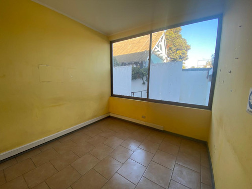 Se Vende Propiedad Para Oficinas En Llolleo, San Antonio