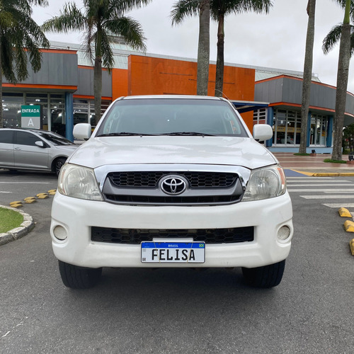 Toyota Hilux 2.5 Cab. Dupla 4x4 4p