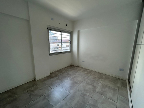 Venta Dpto 2 Amb Con Cochera Martin Coronado