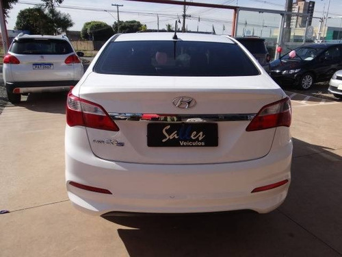 Imagem 5 de 15 de Hyundai Hb20s 1.0 Unique 12v Flex 4p Manual